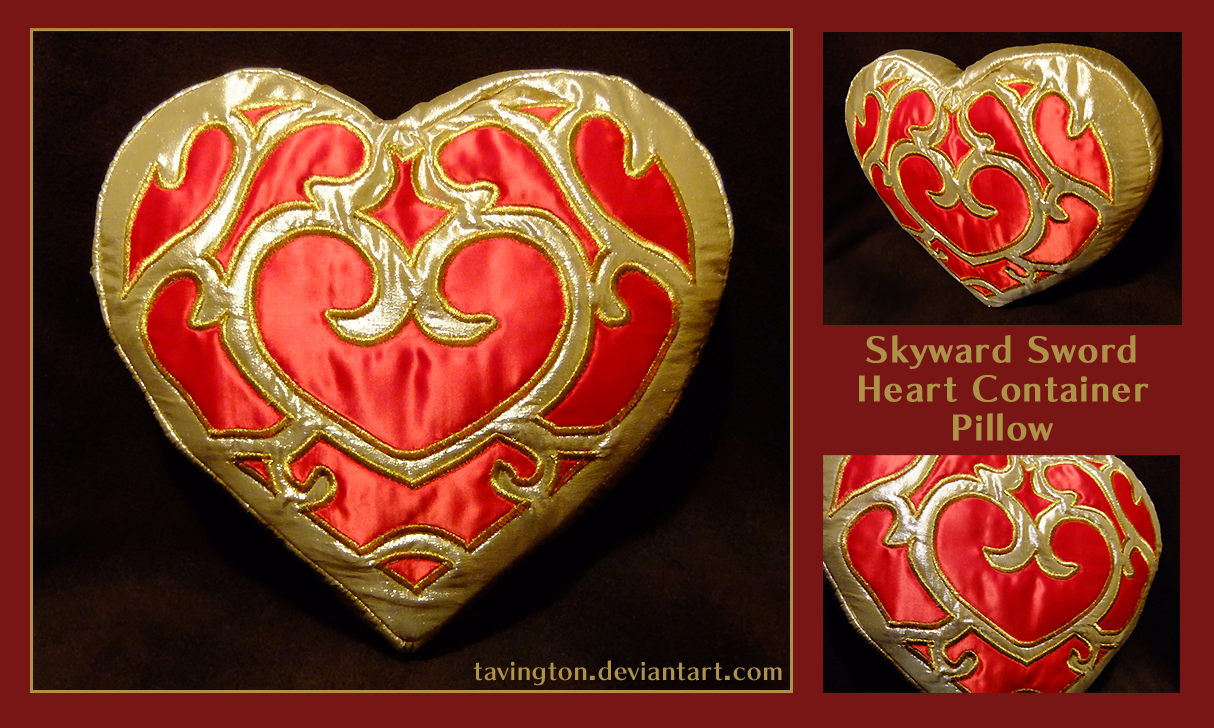 Heart Container pillow.png