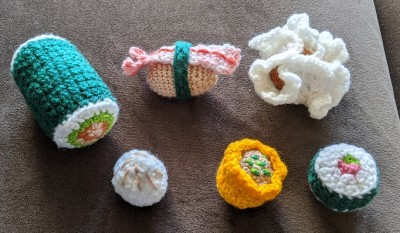 crochet sushi.jpg