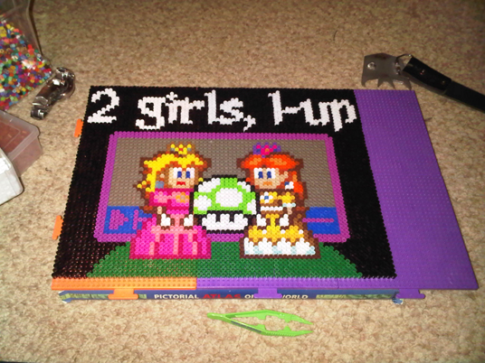 Jonesat's version of 2 girls 1 up