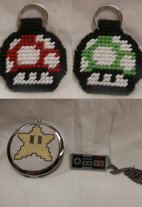 Keychain front &amp; back - Compact and necklace