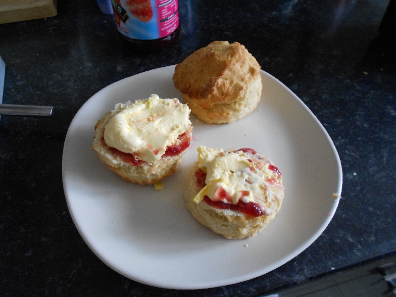 cream tea.jpg