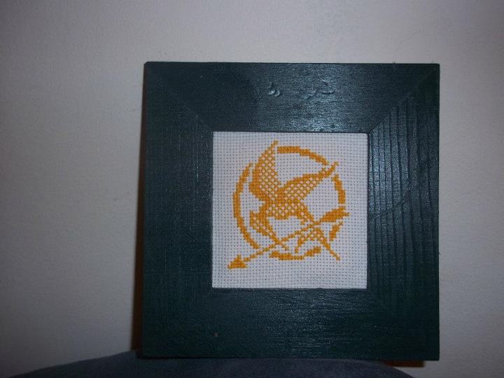 MockingjaySimple.jpg